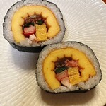 京急ストア - 料理写真:菜の花とふっくら伊達巻の恵方巻鮨