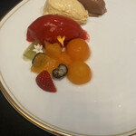 ガストロノミー ジョエル・ロブション - 