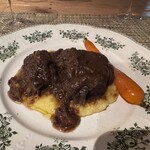 AVIS de VIN FORT - 牛肉頬肉赤ワイン煮込み