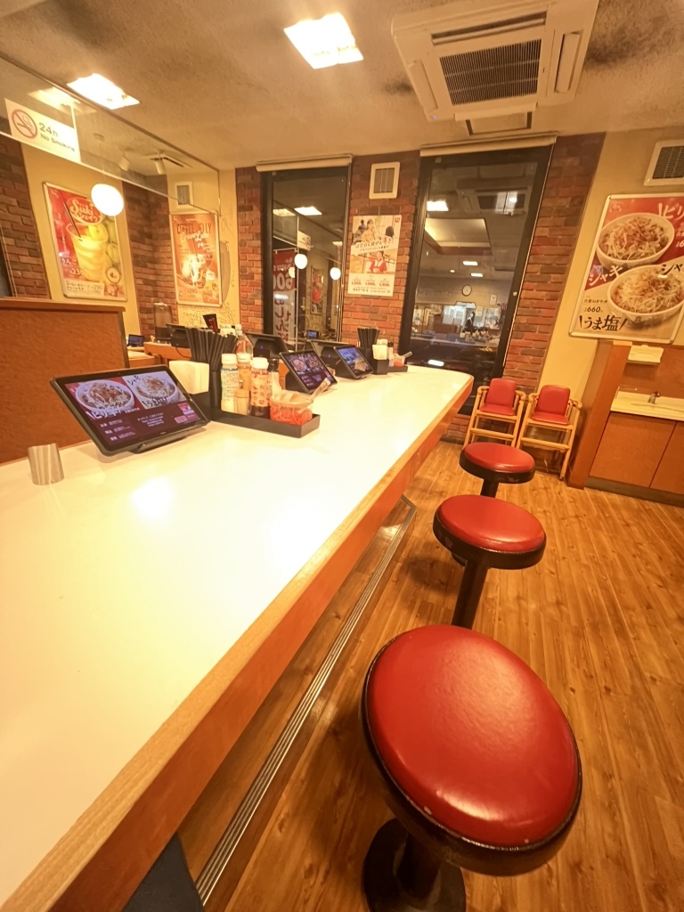 すき家 熊本 四方 寄 店