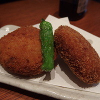 豚捨 KITTE丸の内店 - ミンチカツとコロッケ