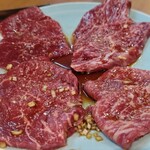 炭火焼肉ホルモンさわいし - 