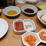 炭火焼肉ホルモンさわいし - 