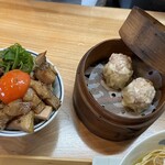 創作麺 ひとすじ - 炙り肉玉丼とセイロ