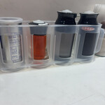 餃子の王将 - 卓上いろいろ。