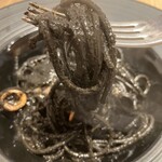 イタリア料理を食べに行こう - イカ墨のパスタ