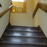 宮鍵 - 木製階段