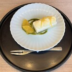 日本料理 花むさし - 麹ゆずガトー