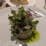 自然料理とワイン CUORE-クオーレ- - 岡山県産活〆熟成コチと塩漬けオリーブのタルターレ