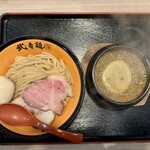 三麺流 武者麺 - つけ麺大盛り