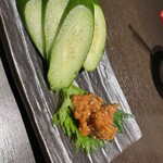 小倉水炊き 松伯 - きゅうりの鶏味噌