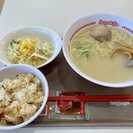 スガキヤ - 料理写真:ラーメン 430円、五目 サラダセット 330円