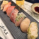 廻る富山湾 すし玉 金沢駅店 - 