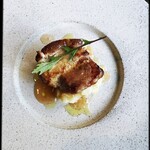 小さな料理店 森乃くじら荘 - 