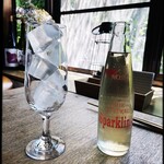 小さな料理店 森乃くじら荘 - 