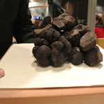 Astrance - ペリゴール産の黒トリュフ