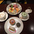 キハチ カフェ - 料理写真:奥はモーニングプレートとカフェラテ。手前はケーキプレートと抹茶ラテでございますꉂ(˃̤▿˂̤*ૢ)'`