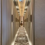 est - レストランに行くエントランス！すごい