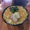 横浜家系ラーメン いず三家