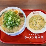 ラーメン魁力屋 - 料理写真:京都背脂醤油ラーメン大に味玉トッピング、焼きめし定食大