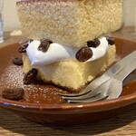 TEA ROOM Yuki Usagi - 