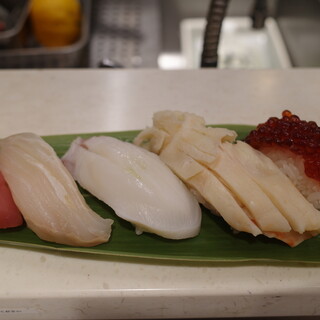 立食い寿司 根室花まる_1