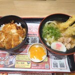 資さんうどん - 料理写真: