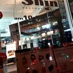 ファクトリーシン 三宮本店 - 