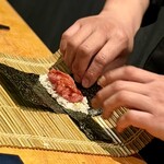 鮨 ひのもと - マグロの突先手巻き