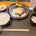 鉄板料理 かめだ - 