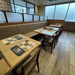 松屋 - 内観