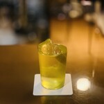 Bar S - ② スーズ（薬草リキュール）トニック割 x 2杯