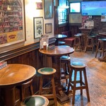 Irish Pub ブライアンブルー - 店内