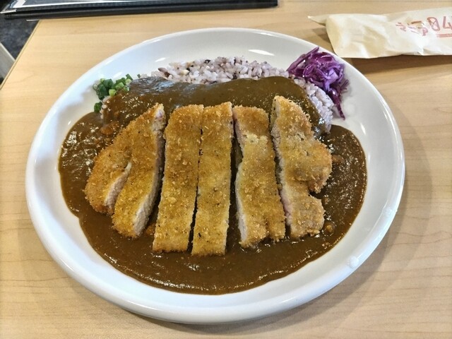 カレーマニア045-SPICE- 伊勢佐木町店 - 関内/カレー | 食べログ