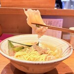 ジャパニーズ ラーメン 五感 - 