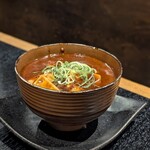 個室居酒屋厨房 はちまる - 【 麻婆豆腐 】本格的に辛くコクのある麻婆豆腐