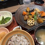 大戸屋  - 料理写真: