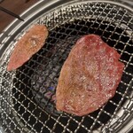 焼肉ホルモン はねいし - 