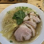 塩らー麺 本丸亭 - 