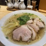 塩らー麺 本丸亭 - 