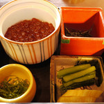 星のや軽井沢 - ルームサービス「いくら丼」