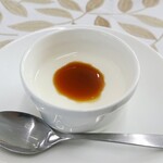 やすの台所 - アーモンドゼリー