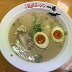 博多 長浜ラーメン 一竜 - 料理写真:
