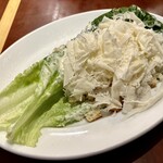 マーケットレストラン AGIO ルミネ横浜店 - テーブル前でチーズを削ってくれます。