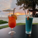Skipper's Beach Bar   - 