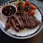 Skipper's Beach Bar   - サーロインステーキ