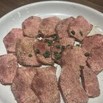 焼肉フランス人 - 上タン塩