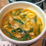 炭火焼肉 大将軍 - タルケジャンスープ中辛1,050円。味噌のコクはあるけれど、具材の旨みが感じられません