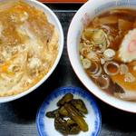 丸長食堂 - カツ丼半ラーメン