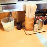 加賀 - 卓上常備。